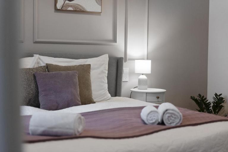 Bel Étage - 4BR Superior Family-Suite with AC - City Centre - B&B Viena