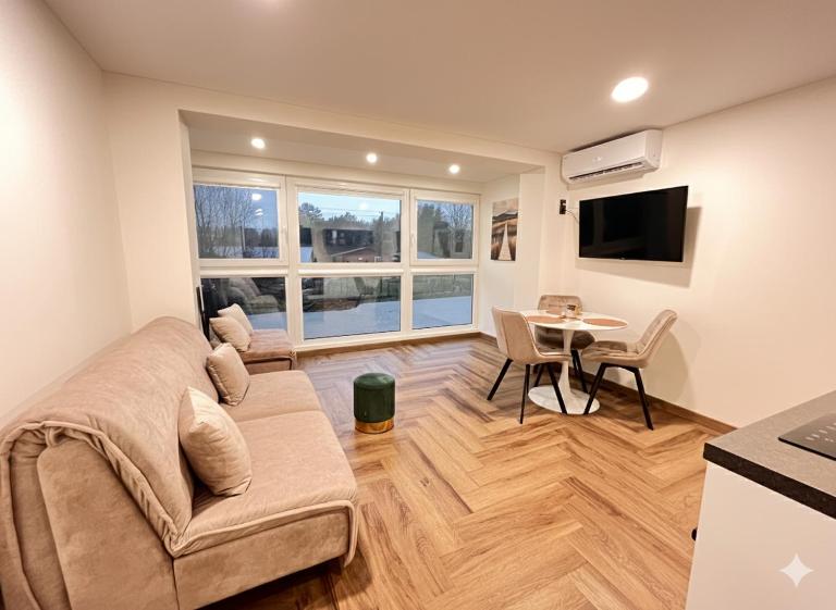 Tėčio ir Dukters pajūrio apartamentai - Šventojoje - B&B Palanga