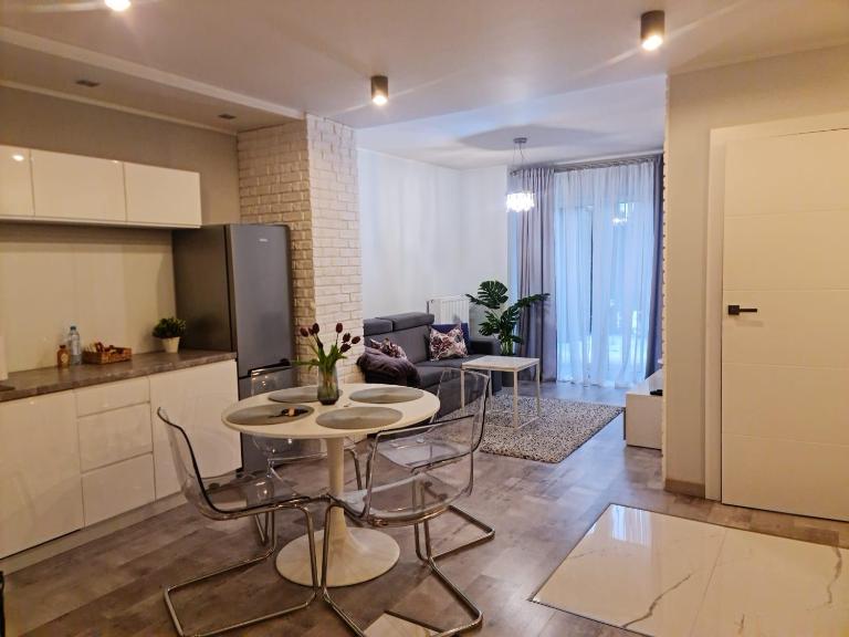 Apartament SILVER GARDEN Wes Quality Suite - B&B Posnania