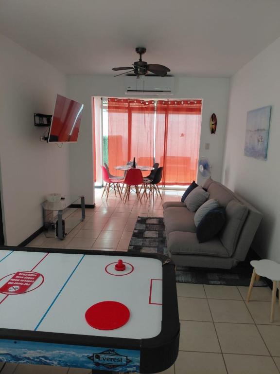 Sunset House Herradura - B&B Herradura