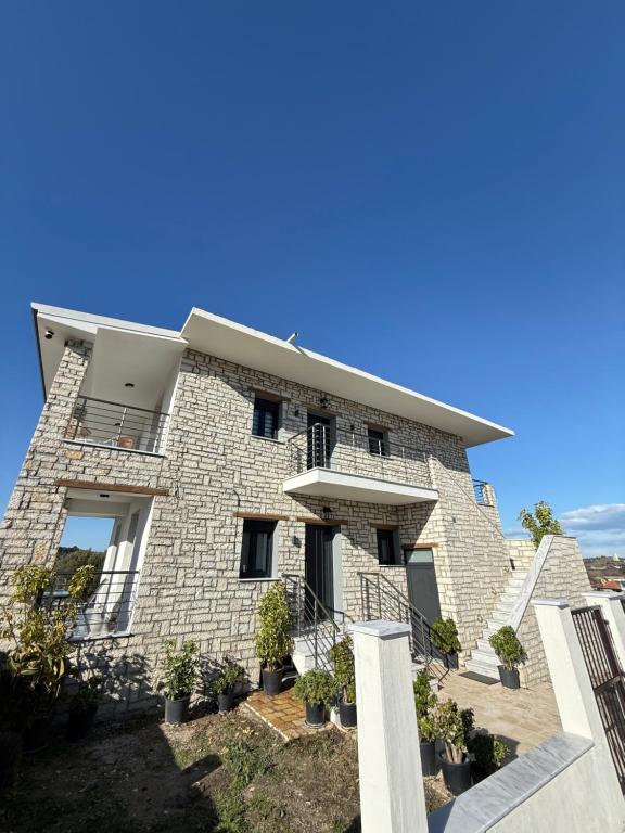 Summer Family Apartment - B&B Kassándreia
