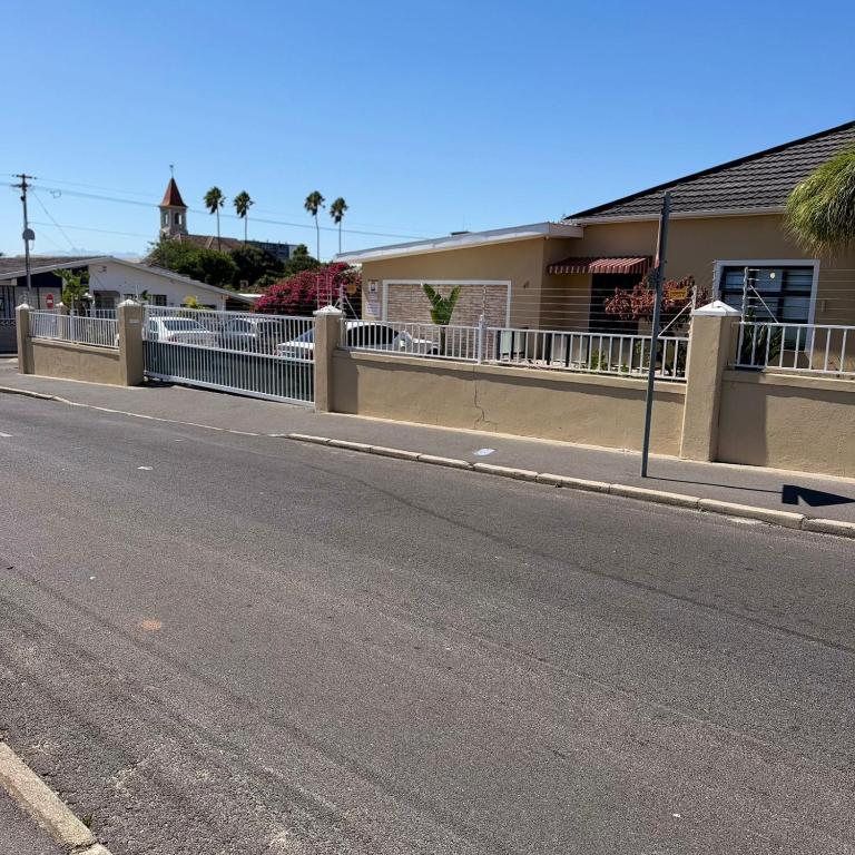 Home of peace self catering accommodations - Bed and Breakfast Parow