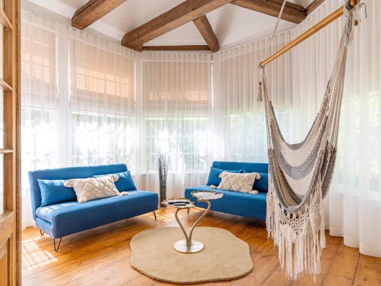 Dreamy High-Ceiling Apartment in the Centre - B&B Pärnu
