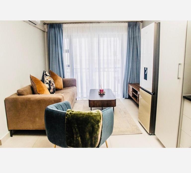 The Luxe Livin' - Habitat Kappa H308 - B&B Gaborone