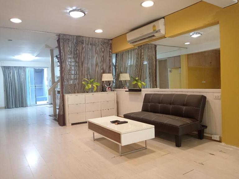 Casa Nicola BKK - B&B Ban Na Song