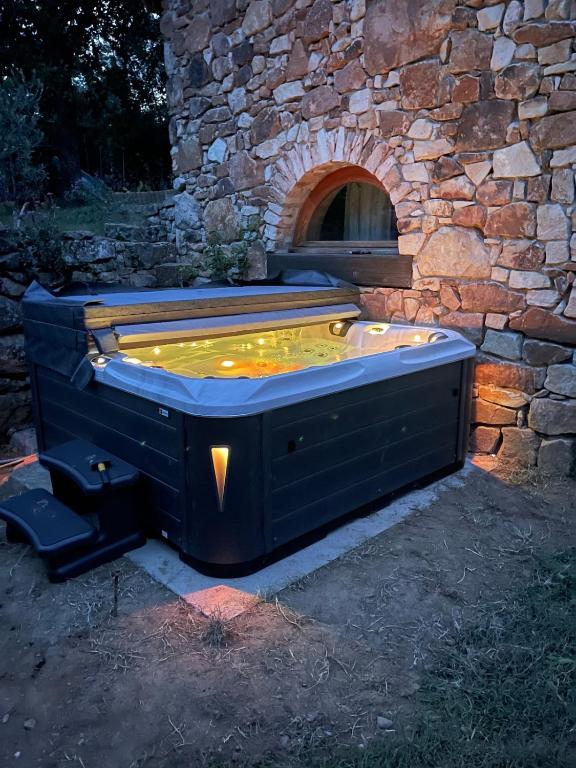 La Parenthèse - Spa et billard - Se ressourcer entre ville et forêt - B&B Privas