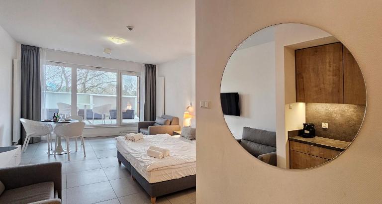 HOLIDAY HOME Aquamarina Prima 04 z tarasem przy plaży - Ferienwohnung Misdroy