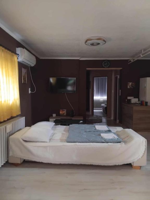 Kapitány Vendég & Party Ház - B&B Bátya