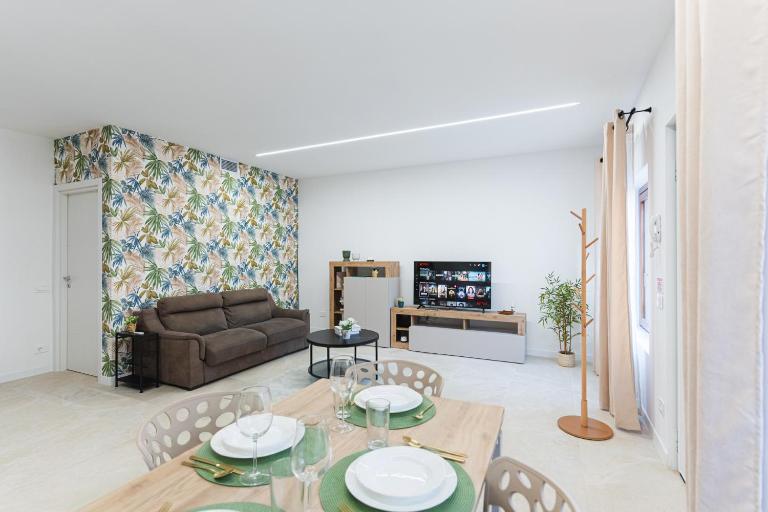 Airport Dream Living Room - Ferienwohnung Zanica