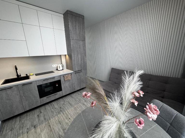 Апартаменти в ЖК Okruzhna Hall Героїв УПА, Окружна, Кульпарківська - Ferienwohnung Lwiw
