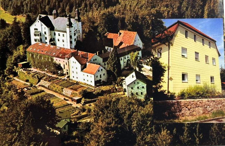 Ferienhaus am Schloss - Bed and Breakfast Tittling
