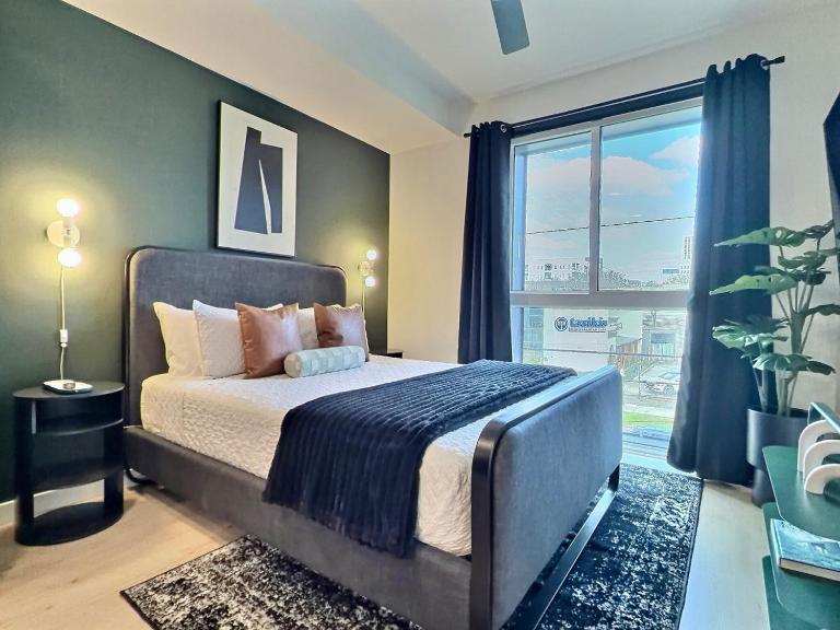Bham Studio Escape, Gym and Walkable Location - B&B Birmingham