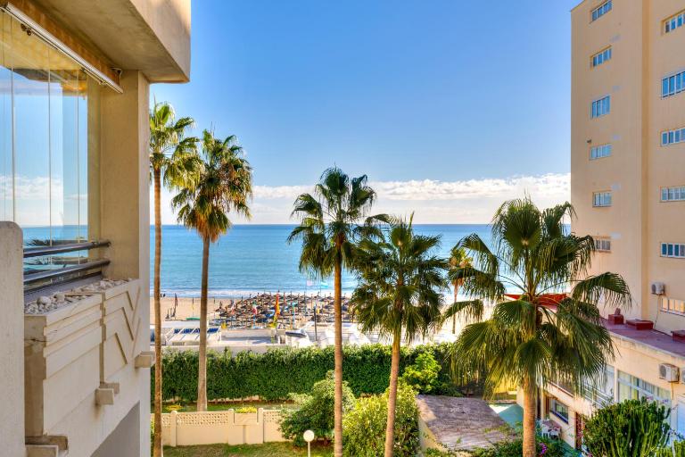 Solana Montemar Terraza Vista Mar 3 - B&B Torremolinos
