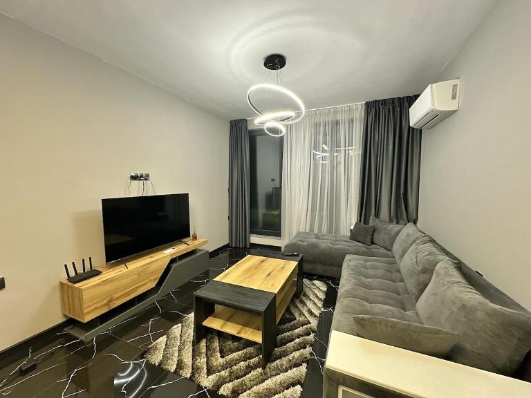 Diamond Casa with Free Private Parking - B&B Plovdiv