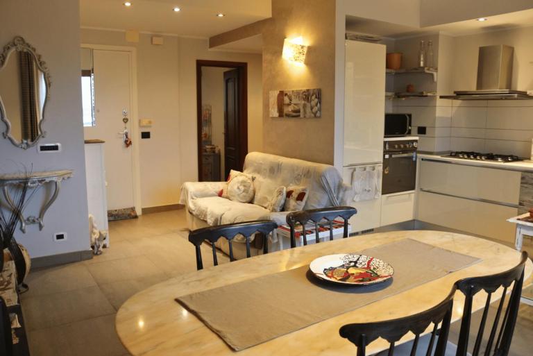 Genoa, San Fruttuoso - Spacious comfort apartment - B&B Genova