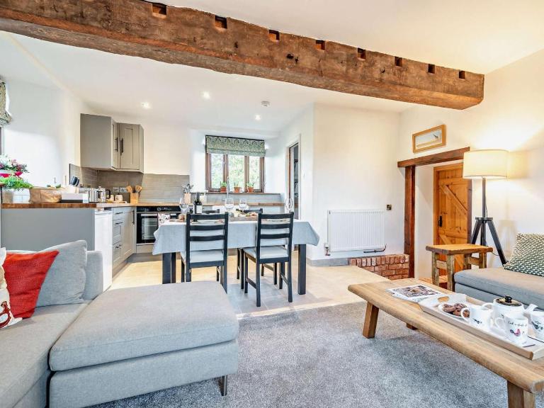 2 Bed in Taunton oc-93581 - Bed and Breakfast Norton Fitzwarren