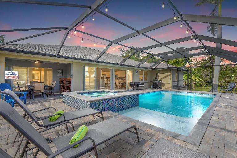 Flip Flops With Pool - Spa - Pet Friendly - B&B Cape Coral