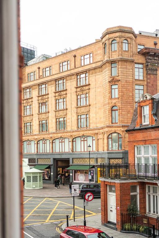 Harrods View-Knightsbridge-Lift Bright 2 bed for 6 - B&B London