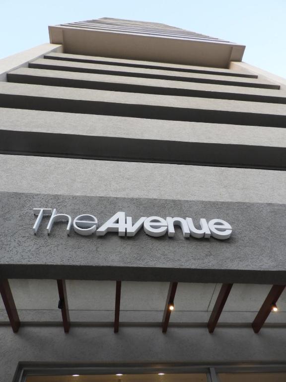 AVENUE - Departamento completo con seguridad privada y excelente ubicación a pasos del paseo galeria y shopping del sol - Ferienwohnung Asunción