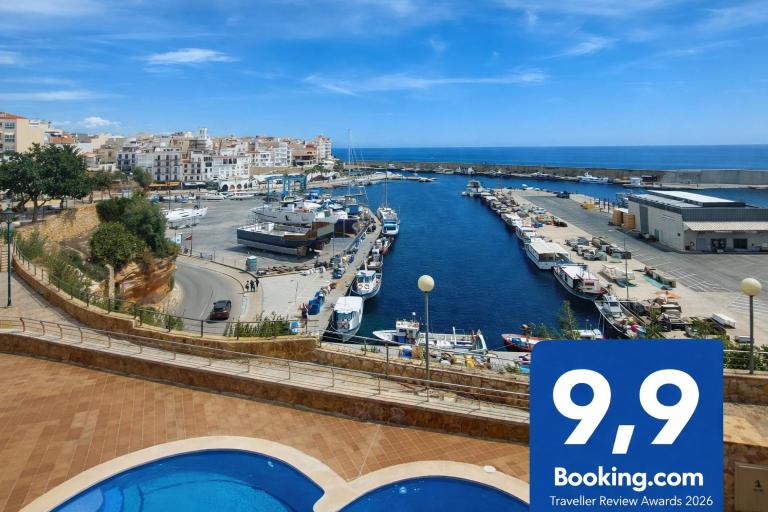 Ático con piscina, terrazas y vistas al mar - B&B l'Ametlla de Mar