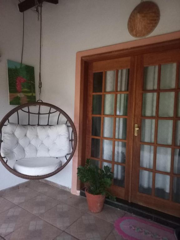 Quarto na mata Jasmim - B&B Guararema