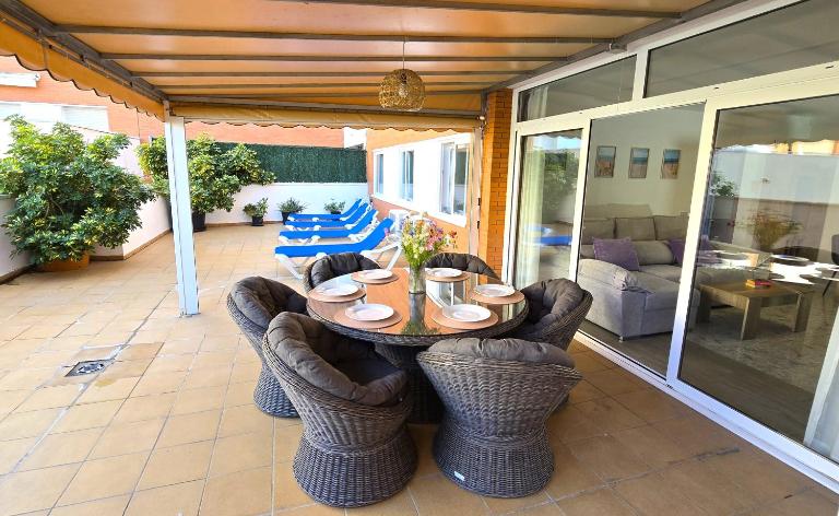 NEXTHOME Pool & Terrace - Ferienwohnung Lloret de Mar