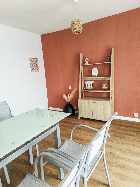 Grand Logement proche centre Parking gratuit - Ferienwohnung Perpignan