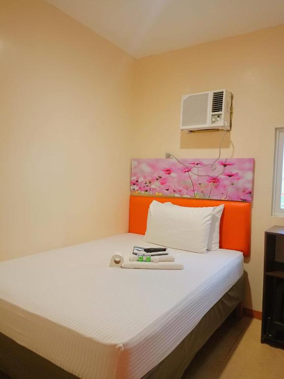 Rafael Suites Inn - B&B Mojon