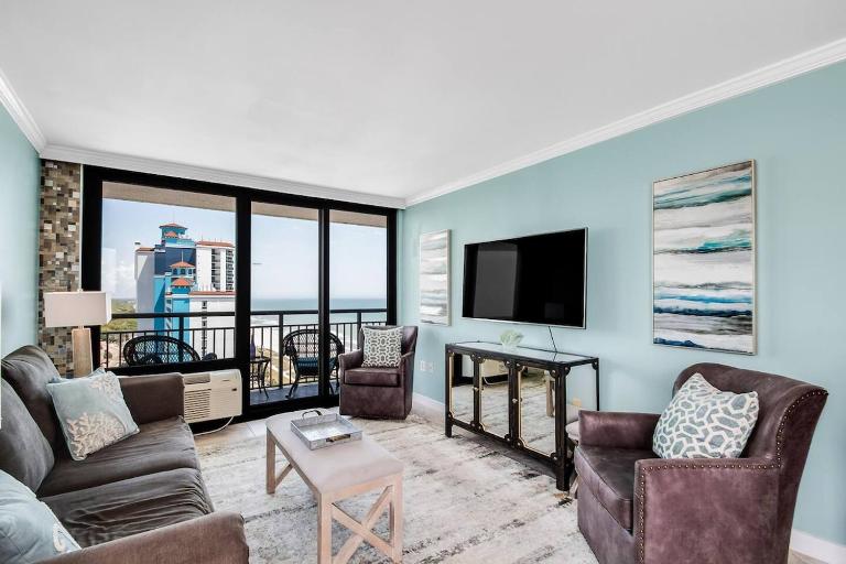 Luxury, Prime Location, Small Dogs OK! 1502 PG - B&B Myrtle Beach