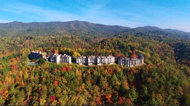 Deer Ridge Mountain Resort C102 - B&B Gatlinburg