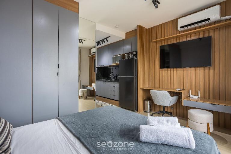 Studio moderno c/ varanda a 850m do Metrô MSZ0504 - Ferienwohnung São Paulo