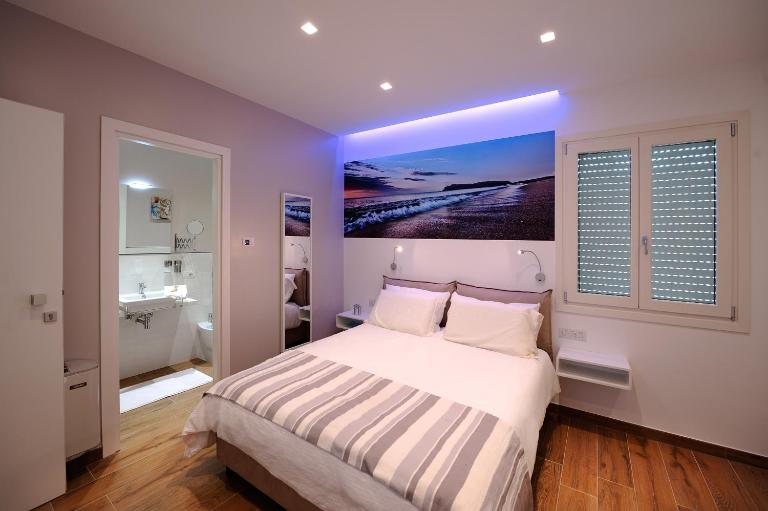Atticobianco B&B - Bed and Breakfast Cagliari