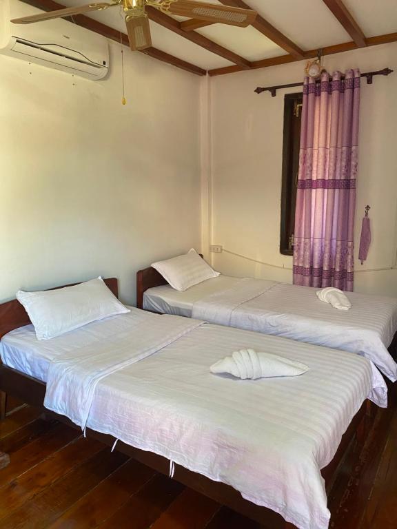 Phonyeng Guest house - B&B Ban Mouang