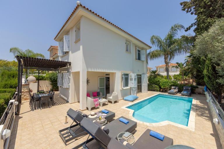 Villa Mesogeios 39 - Ferienwohnung Paralímni