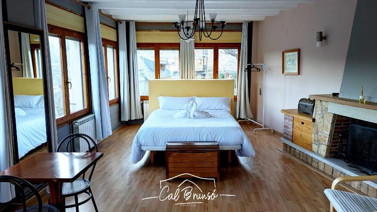 Cal Brunsó - Camarasa - B&B Camarasa
