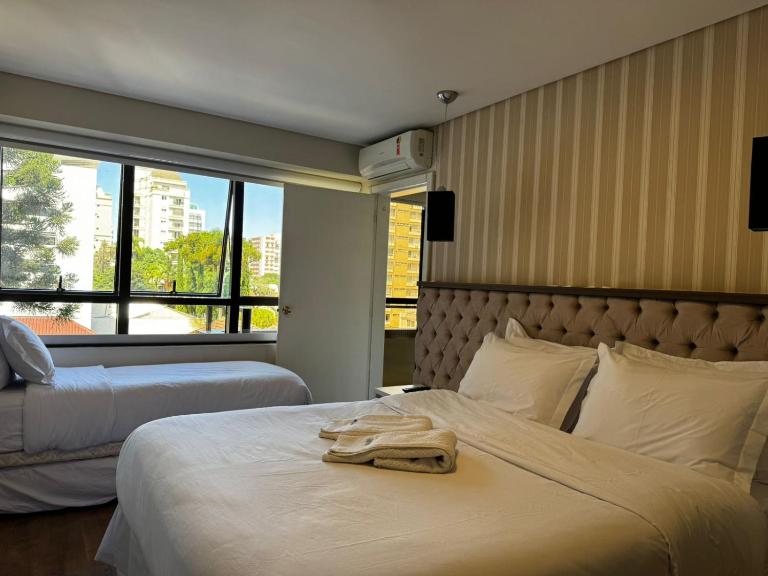Apto Batel dentro do Hotel com Vaga e Piscina - B&B Curitiba