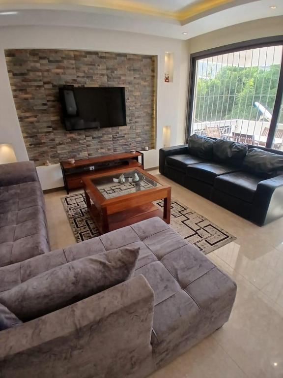 Appartement à Mermoz, nettoyage journalier gratuit - Bed and Breakfast Dakar