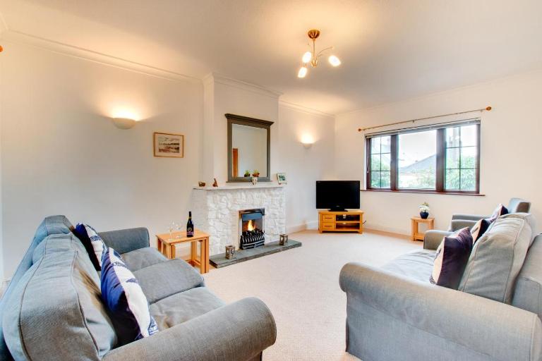 3 Bed in Saundersfoot oc-pw9096 - B&B Saundersfoot