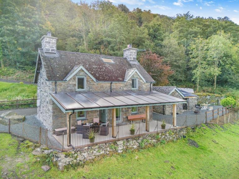 2 Bed in Penmaenpool oc-m30050 - Bed and Breakfast Arthog