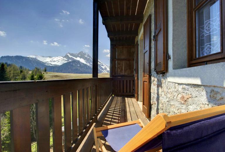 Historic Dwelling With Terrace In Sauris - Bed and Breakfast Sauris di Sopra