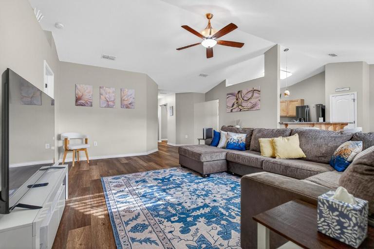 Comfortable 3BR for Families Near Blackwater - B&B Milton