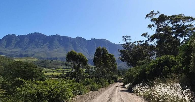 Nagtegaal Farm Stay - Bed and Breakfast Swellendam