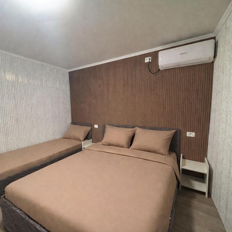 Poporului House - B&B Costanza