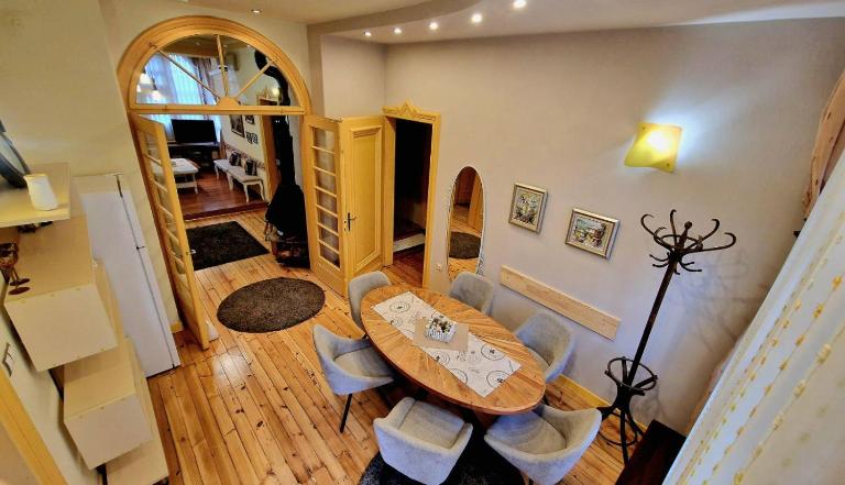 TOMOVI HOME - Three bedrooms City center - B&B Plovdiv