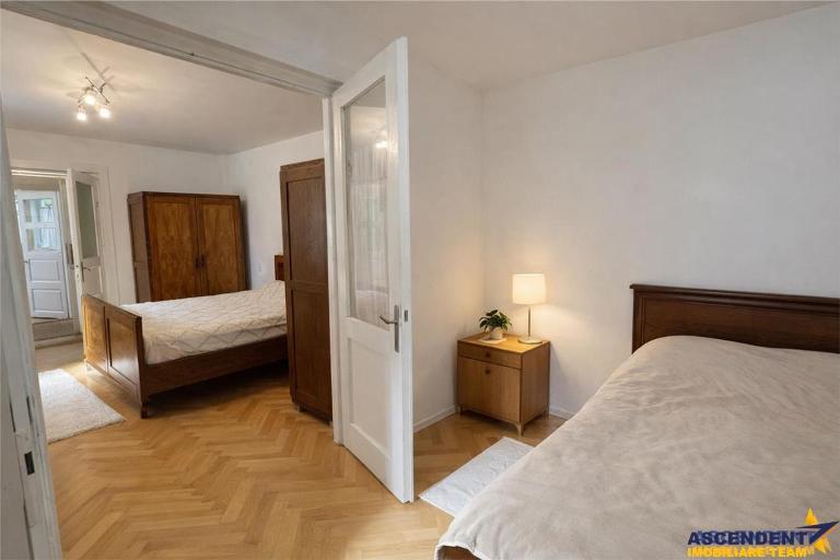 Emese Central Square Vintage Apartment - B&B Târgu Mureş
