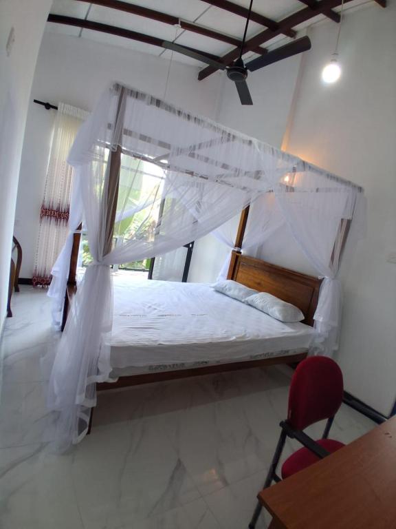 AKASH Guest House - Bed and Breakfast Mirissa city
