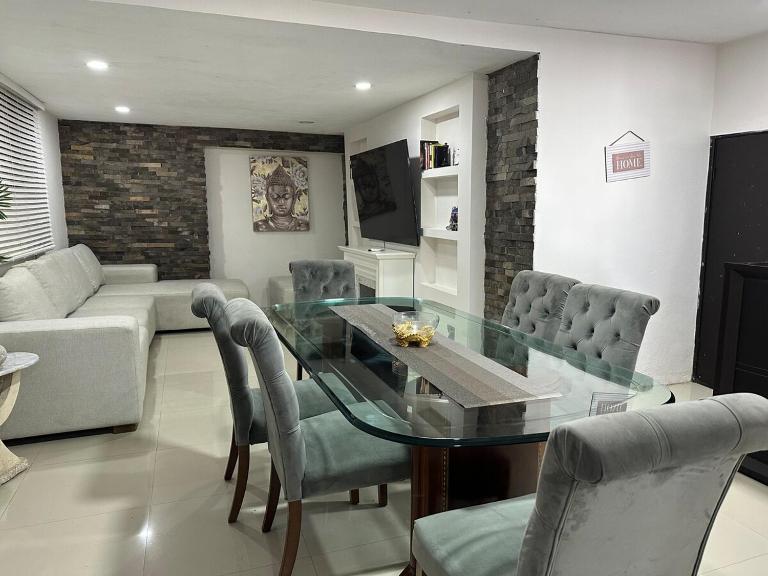Alojamiento de lujo con 2 habitaciones y piscina - Chambres d'hôtes Tampico