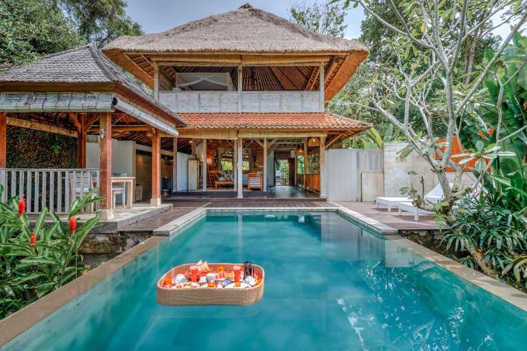 Villa Bedauh Wetan by Manara - B&B Ubud