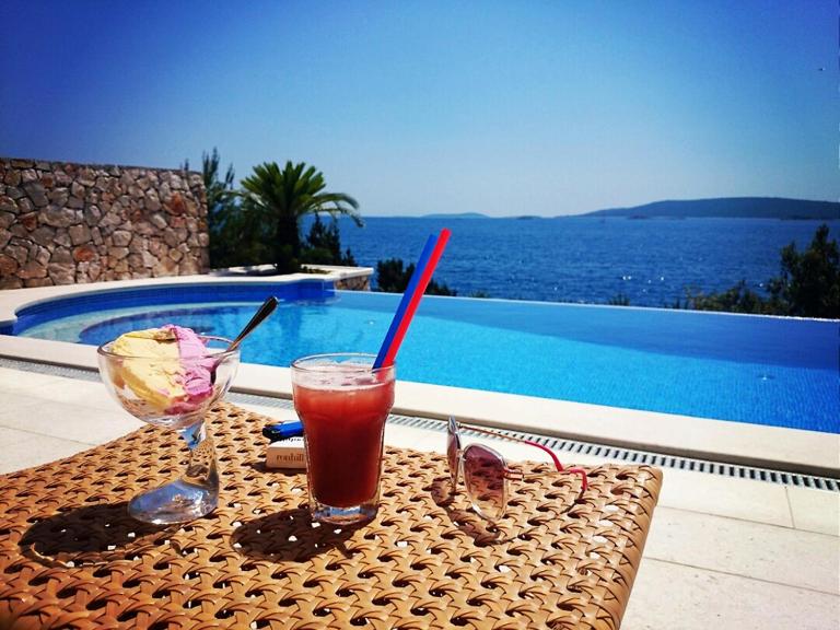 Villa Vesna Private Beach - Ferienwohnung Okrug Donji