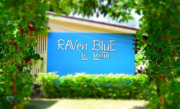 Raven Blue - B&B Ko Lanta